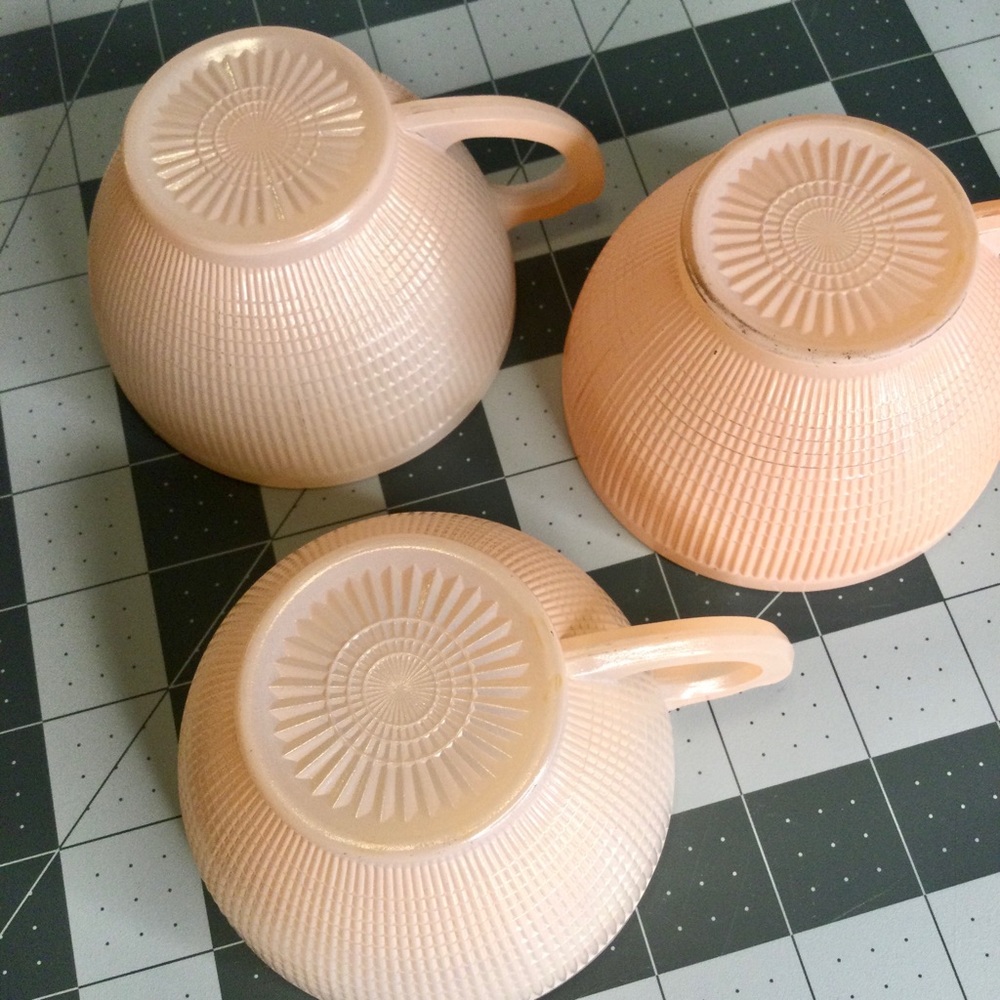 Dominion Glass - Pink Saguenay Pattern, Trio of Cups - Picture 9 of 9